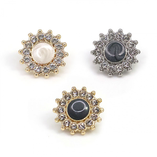 Пуговица со стразами B23-25 12 мм 1/25 шт Пуговица со стразами B23-25 12 мм 1/25 шт